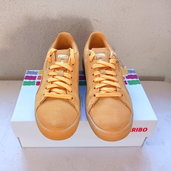 Puma - Picture 3 of 4